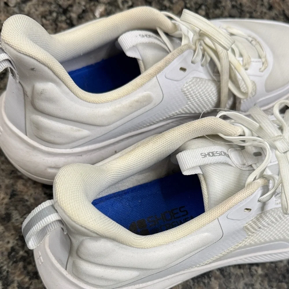 Shoes For Crews White Athletic slip resistant and oil resistant Footwear EUC 10